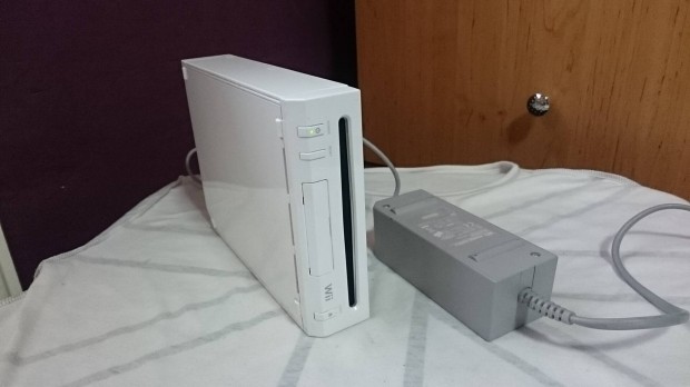 Elad Nintendo Wii jtk konzol s gyri hlzati adapter, tp 