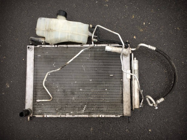 Eladó Nissan Micra K12 Note integrált/ kombi hűtő 30000ft. Bp/posta