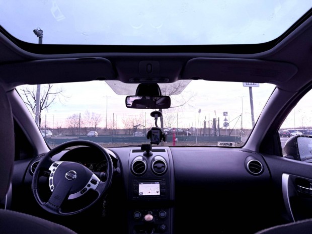 Elad� Nissan Qashqai +2 J10