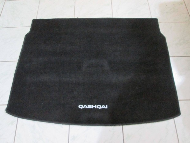 Eladó Nissan Qashqai gyári csomagtér szövet