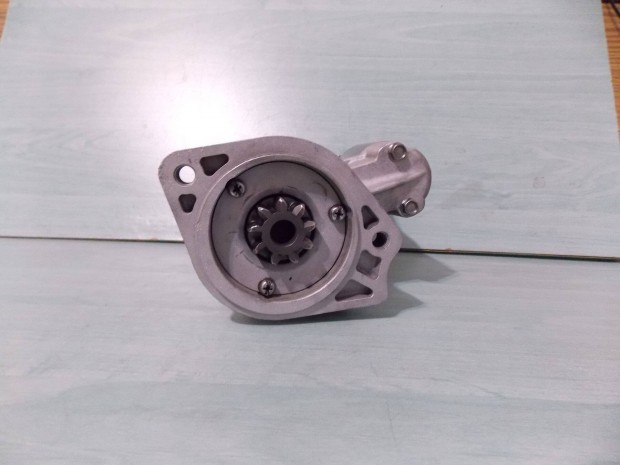 Elad� Nissan Sunny 1.7-2.0 D �nindit� (S-13-305)