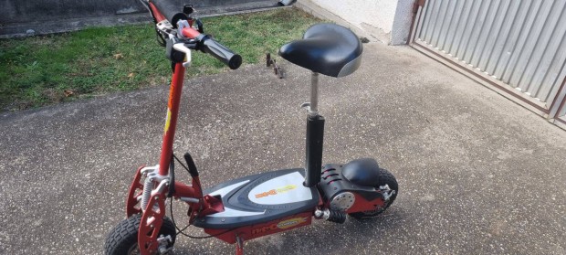 Eladó Nitro scooters elektromos roller