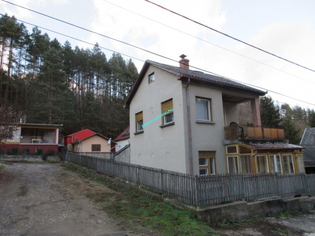 Eladó Nyaraló, Arló 8.500.000 Ft