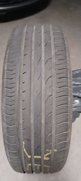 Elad� Ny�ri gumi