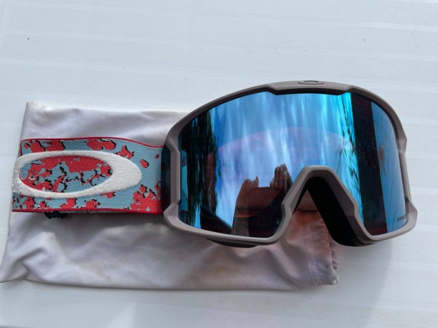 Elad Oakley Line Miner sszemveg, Prizm Sapphire lencsvel