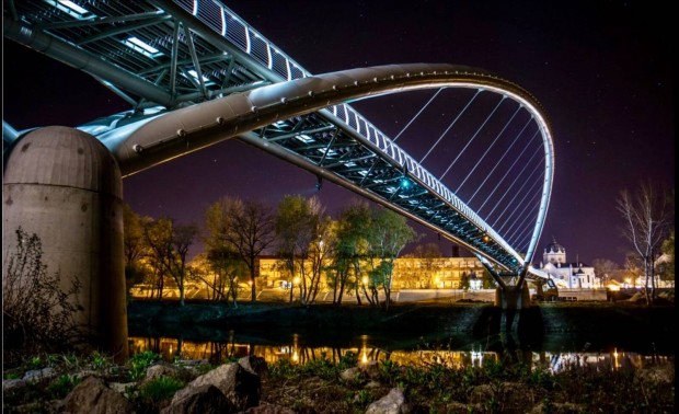 Elad� �n�ll� �p�let, Rakt�r 500m2, Szolnok Belv�ros, Tisza Part