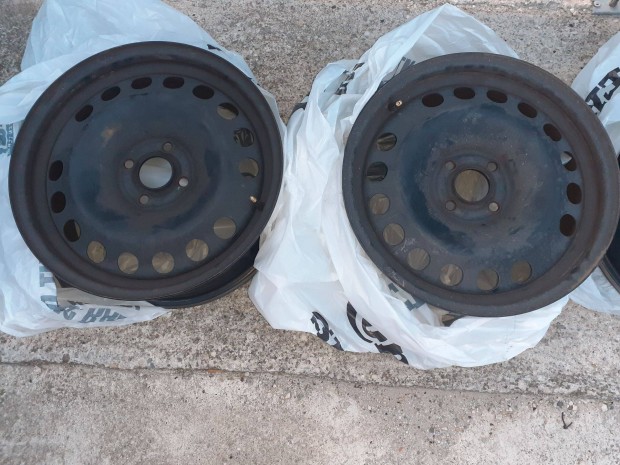 Elad Opel 16" gyri lemezfelni garnitra,, 4x100, et37