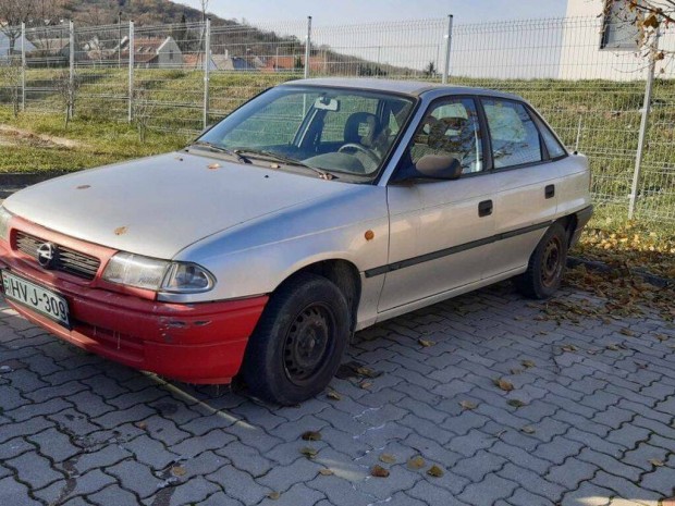 Elad Opel Astra F 1.4
