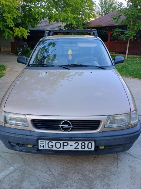 Elad Opel Astra F 1.4