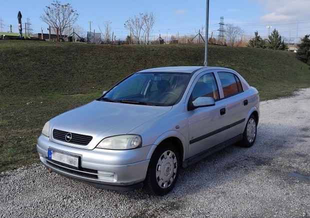 Elad� Opel Astra G