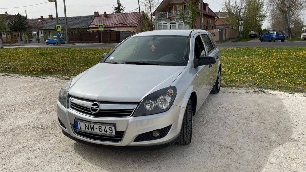 Elad Opel Astra H 1.3 CDTI