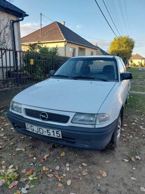 Elado Opel Astra c 1.4 GL