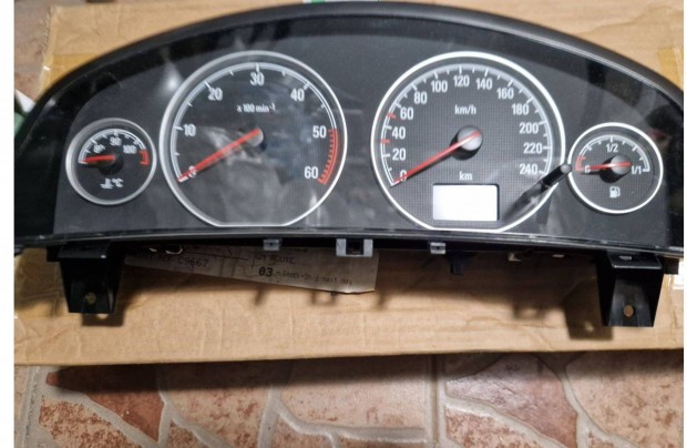 Elad Opel Astra mszer csoport, Corsa kzp konzol