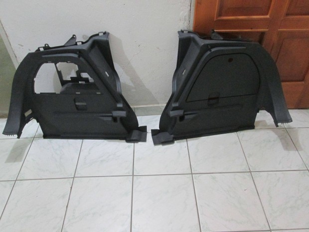 Eladó Opel Corsa D csomagtér oldalfalak