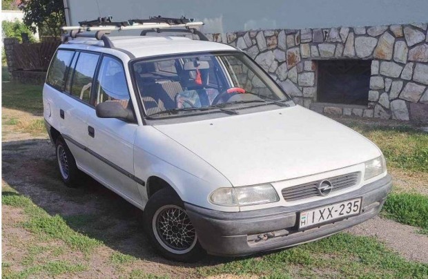 Elad Opel F Astra