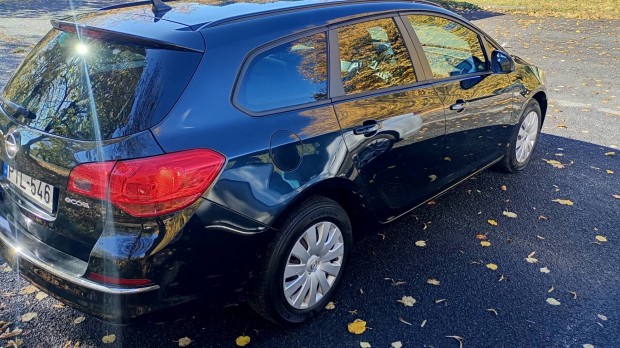 Elad Opel J Astra Sports Tourer