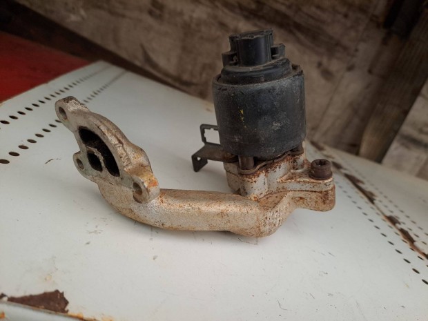 Eladó Opel Omega benzin EGR szelep 21041a