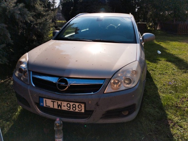 Elad Opel Signum 1.9 cdti