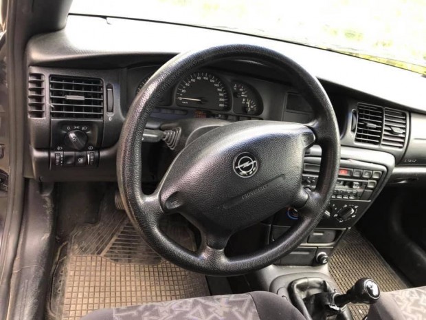 Elad Opel Vectra B kombi!