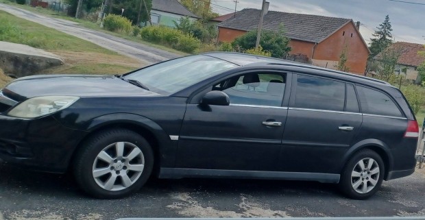 Elad Opel Vectra C kombi