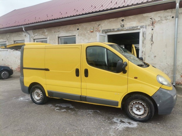 Elad Opel Vivaro 1.9CDTI