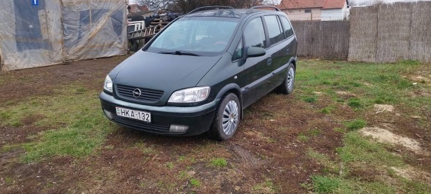 Elad Opel Zafira 1.8 benzin!
