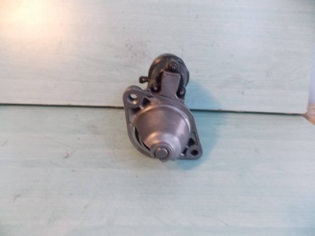 Eladó Opel Zafira, Corsa, Astra, Meriva 1.7 CDT öninditó(S 114-829B)