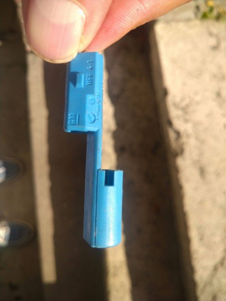 Elad� Opel Zafira �s Opel Combo life alkatr�szek alkatr�szek