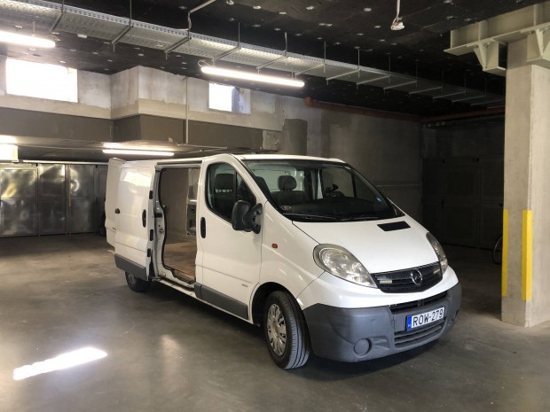 Eladó Opel vivarom