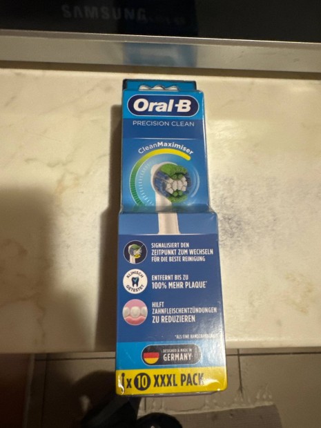 Elad Oral-B fogkefe fej