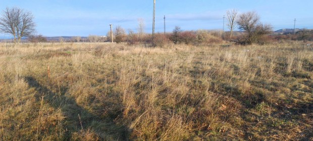 Elad� �sk�n belter�leti �p�t�si telek