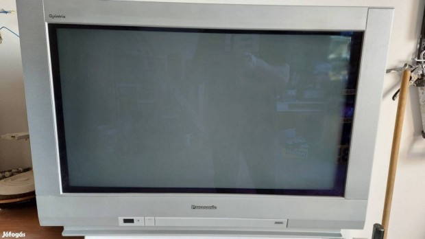 Elad Panasonic 82cm.16-9 es 100hz tv