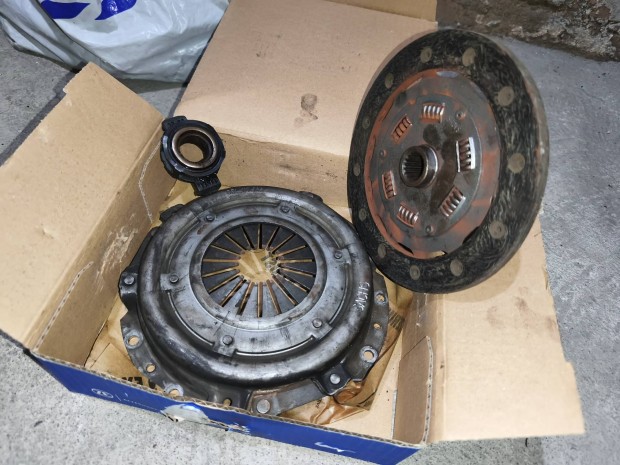 Elad Peugeot 106 bontott Sachs kuplung kszlet 