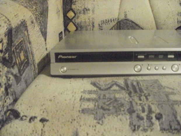Elad Pioneer DVR 530 tpus 160 gb-os merevlemezes felvev