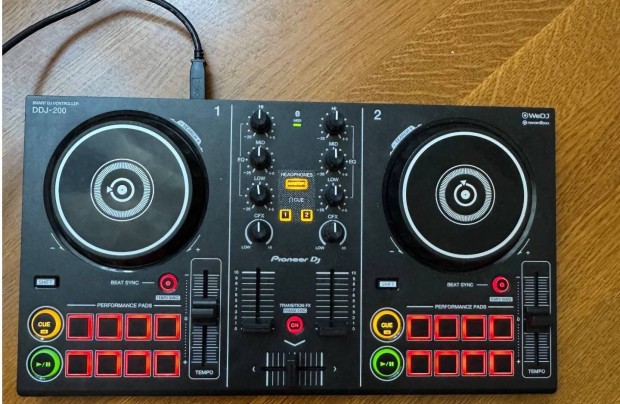 Elad Pioneer Ddj-200 keverpult