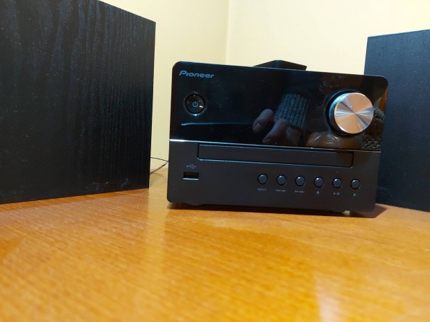 Elado Pioneer hifi lejatszo