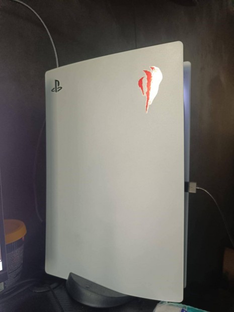 Eladó Playstation 5 kihasználatlanság miatt