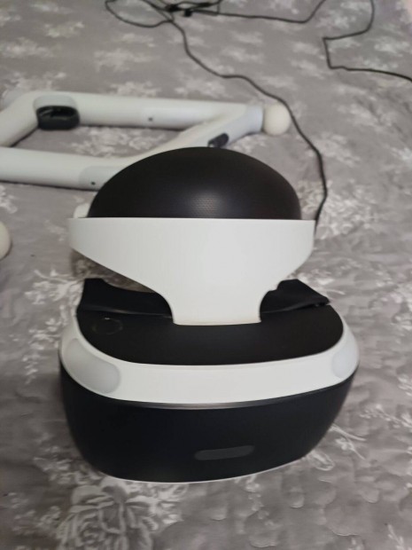 Eladó Playstation VR1 szemüveg, kamera, fegyver, fagyi :)