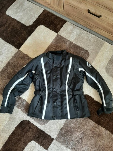 Elad� Plus Racing n�i motoros kab�t