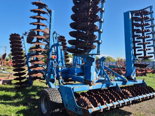 Elad Rabewerk 6 m-es nehztrcsa hengerrel szerelve