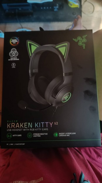 Elad Razer Kraken Kitty V2 gamer fejhallgat 