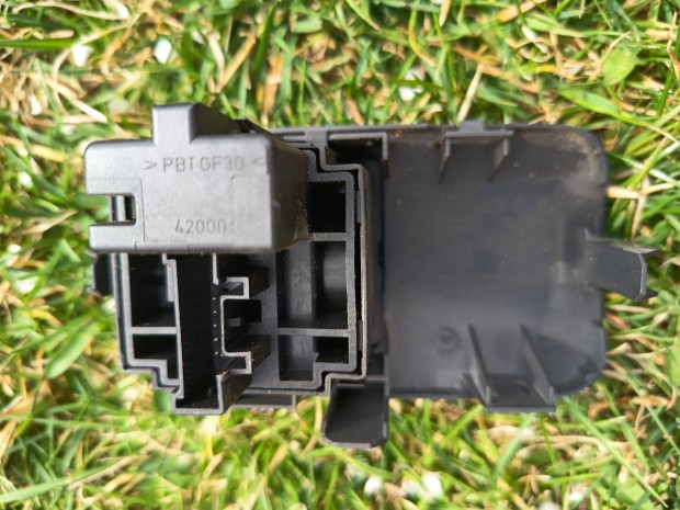 Elad� Renault Megane2 m�szerfal vil�g�t�s kapcsol�!