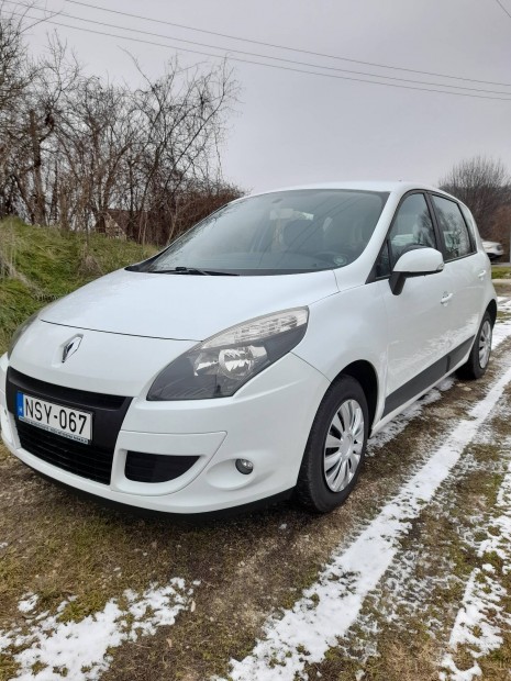 Elad Renault Scenic3