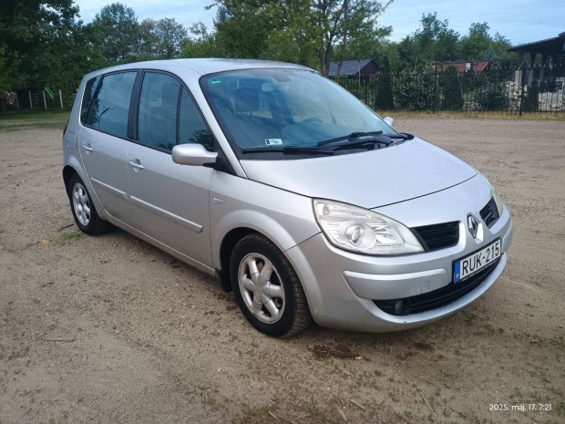 Eladó Renault Scenic 2, 2007, 1.6, Vonóhorgos, Klímás