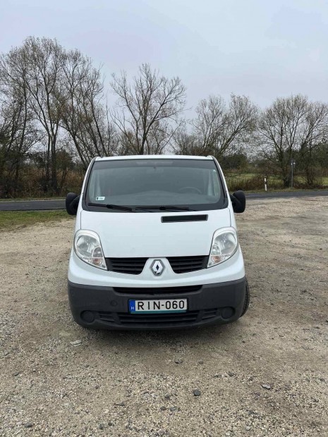 Elad� Renault Trafic
