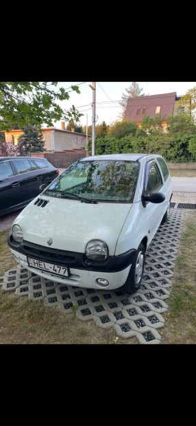 Elad Renault Twingo (2000)