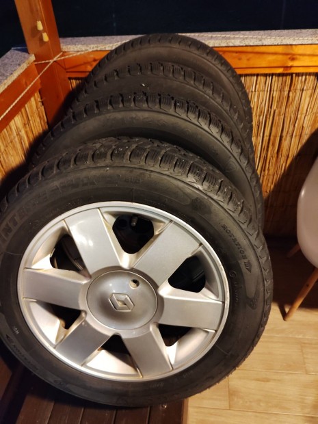 Elad Renault alufelni 16 collos!