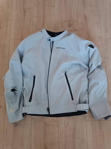 Elad� Revit ny�ri kab�t �s Riding Culture textil nadr�g