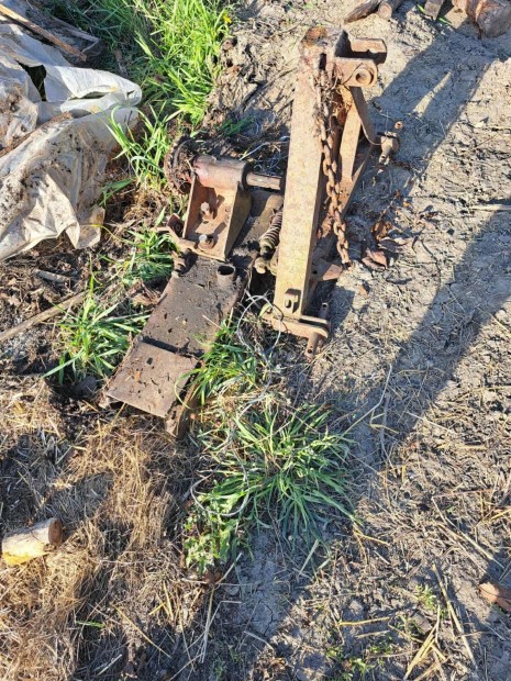 Elad� Rm2 kasza alkatr�szek