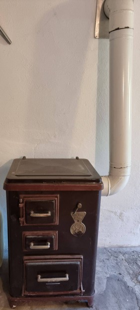 Eladó Salgó tea tűzhely